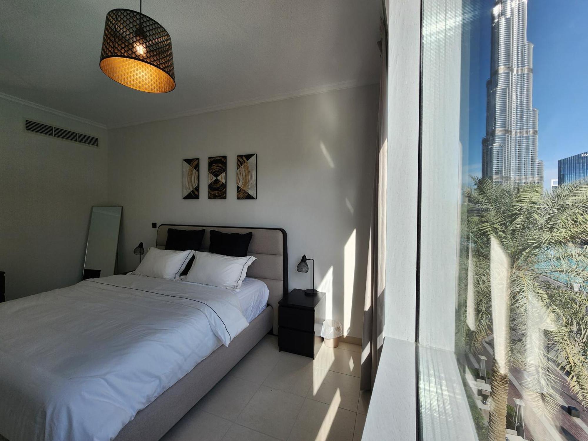 Downtown Oasis, Burj Khalifa Views, Luxury Amenities Apartman Dubaj Kültér fotó