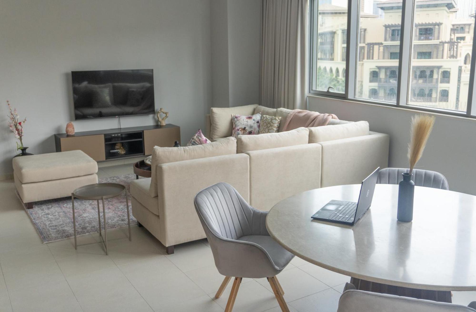 Downtown Oasis, Burj Khalifa Views, Luxury Amenities Apartman Dubaj Kültér fotó