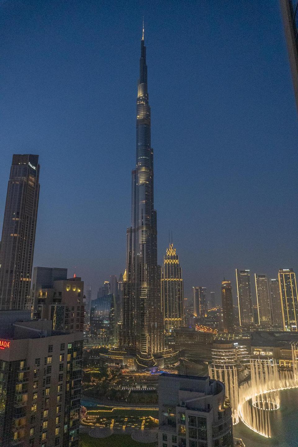 Downtown Oasis, Burj Khalifa Views, Luxury Amenities Apartman Dubaj Kültér fotó